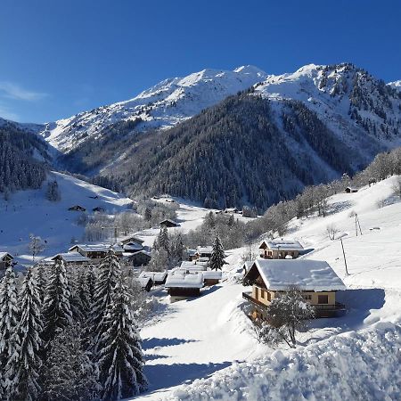 فيلا Le Refuge Des Marmottes Arêches المظهر الخارجي الصورة